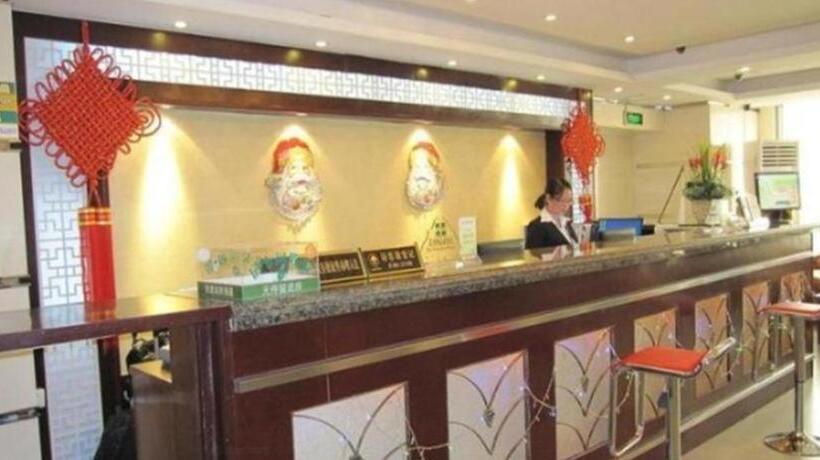 Отель Greentree Inn Changshu Zhaoshangcheng Express