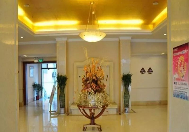 Hotelli Greentree Inn Langfang Sanhe South Yingbin Road Express