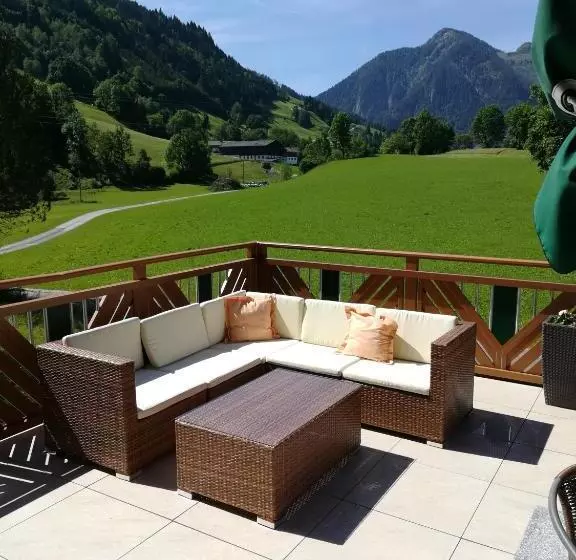 ペンション Der Alpenblick