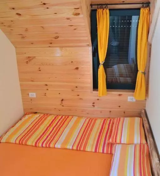 پانسیون Family Apartments