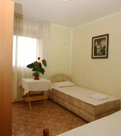 پانسیون Rooms & Apartments Anka