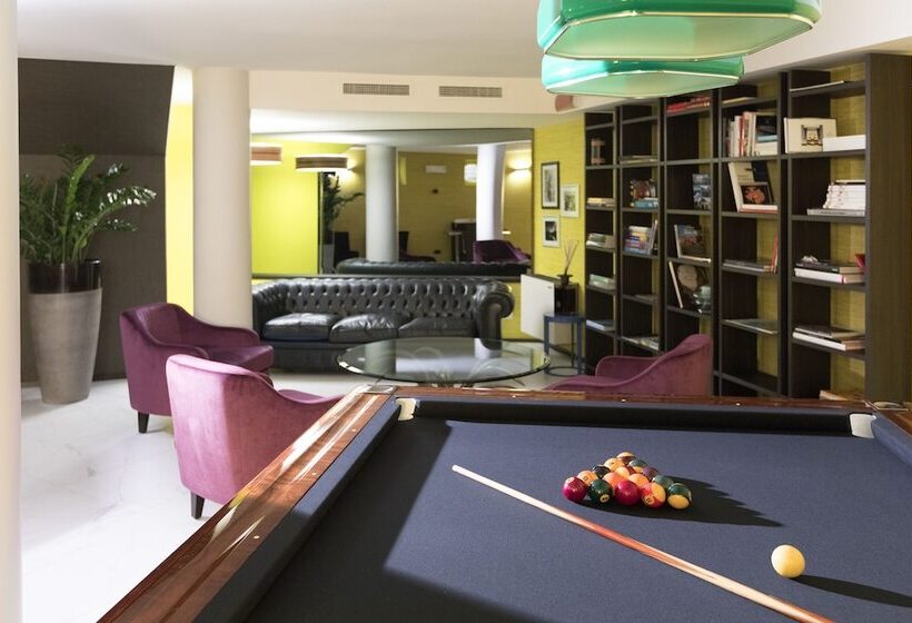 Albavilla Hotel & Co