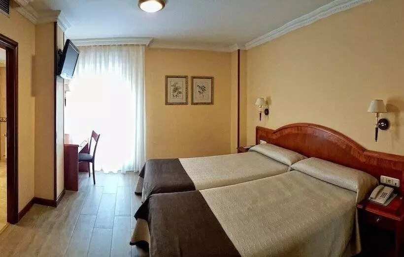 בית מלון כפרי Alisi