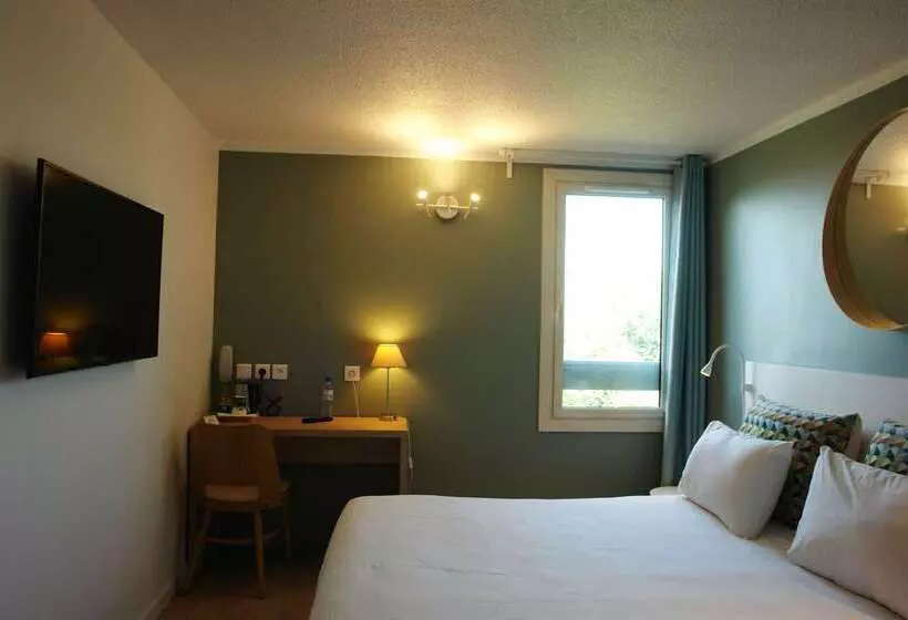 Brit Hotel Marseille Aéroport