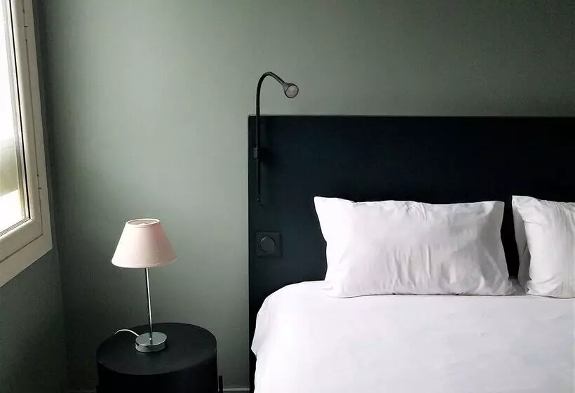 Brit Hotel Marseille Aéroport