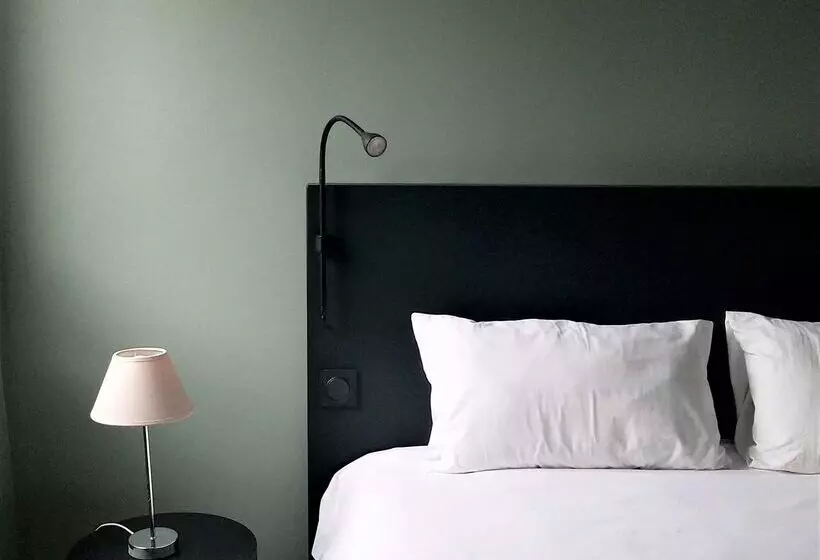 Brit Hotel Marseille Aéroport