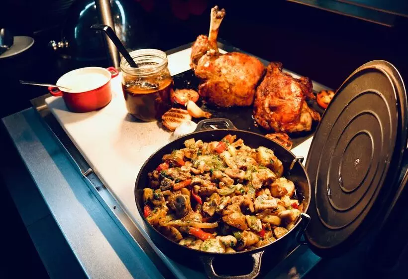 هتل Campanile Marne La Vallee  Bussy Saint Georges