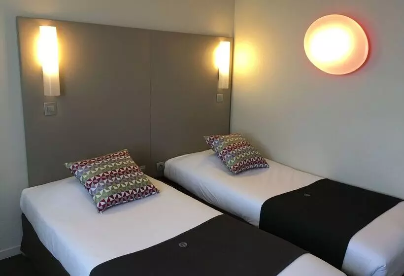 هتل Campanile Marne La Vallee  Bussy Saint Georges