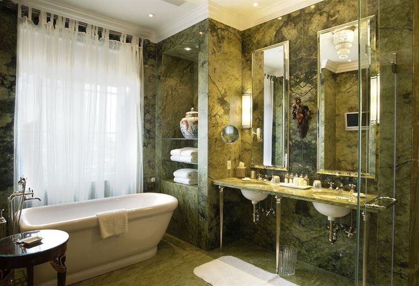 هتل Le Stjames Montréal