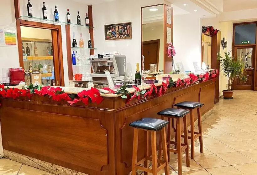 هتل Vico Alto Siena