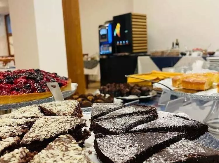 هتل Vico Alto Siena