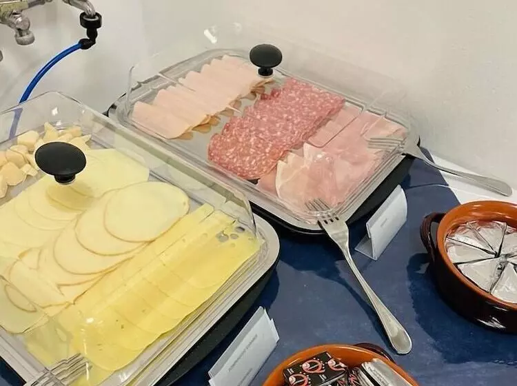 هتل Vico Alto Siena