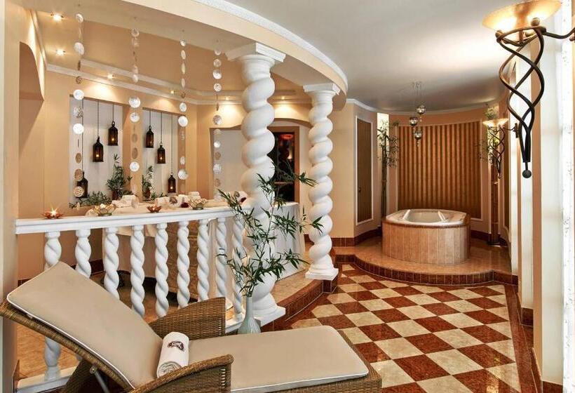 The St. Regis Mardavall Mallorca Resort