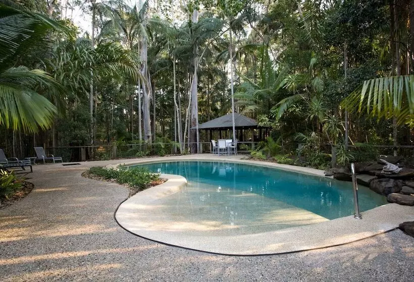 Hotelli Amore On Buderim Luxury Rainforest Cabins