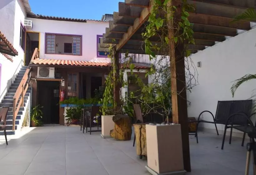 هتل Cabo Frio Fun Hostel