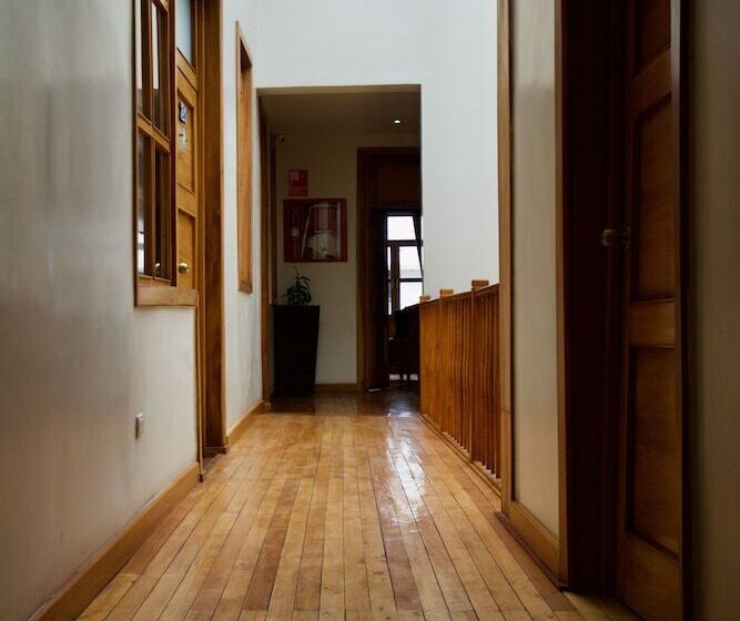 Bed & Breakfast Pepe S House Cuenca I Hotel & Boutique Hostel