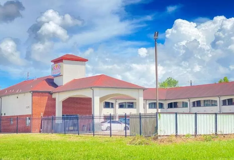 Motelli Island Suites Bay City