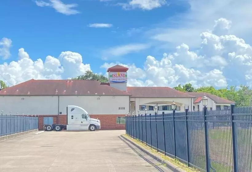 Motelli Island Suites Bay City