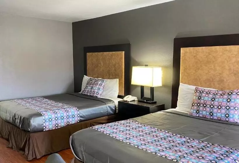 Motelli Island Suites Bay City