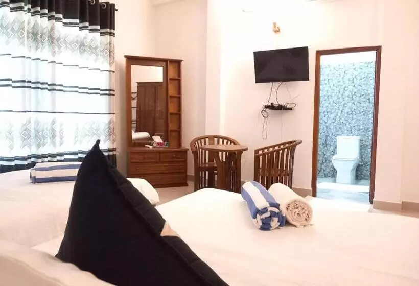 پانسیون Senu Beach Villa