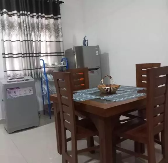 پانسیون Senu Beach Villa