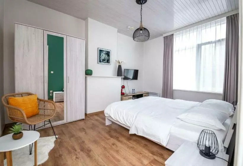 Aamiaismajoitus (B&B) De Zonnetuin