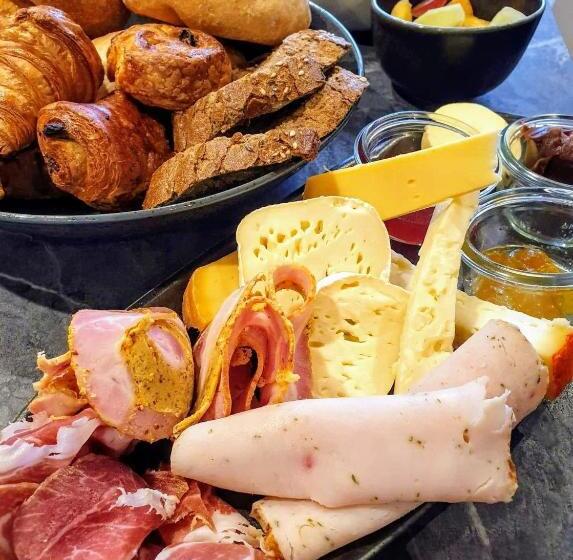 ベッドアンドブレックファースト De Zonnetuin