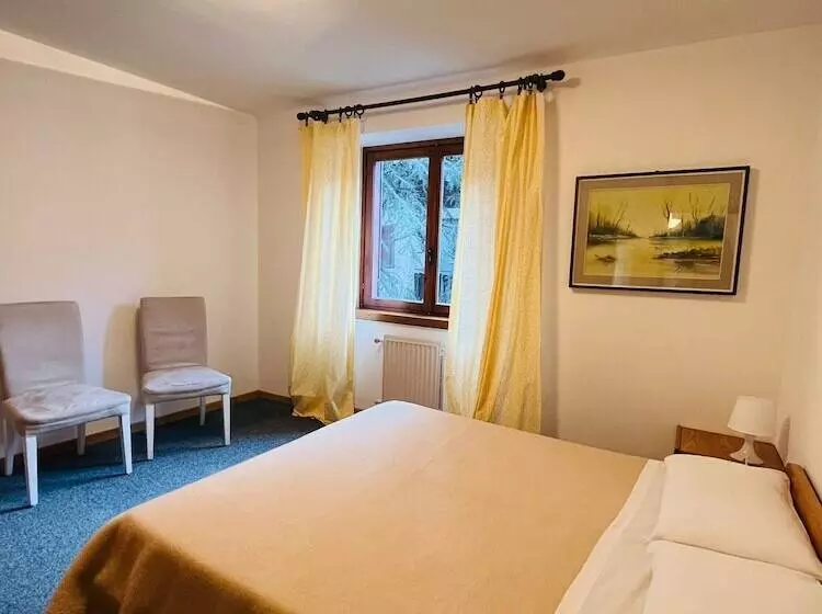 ベッドアンドブレックファースト San Luigi   Rooms & Apartments