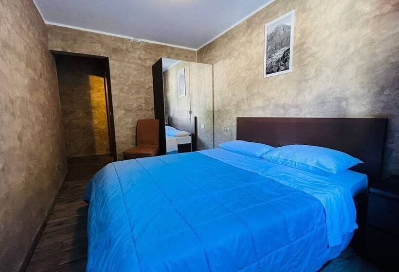 تختخواب و صبحانه San Luigi   Rooms & Apartments