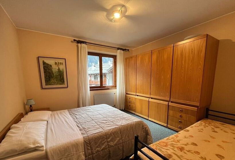 تختخواب و صبحانه San Luigi   Rooms & Apartments