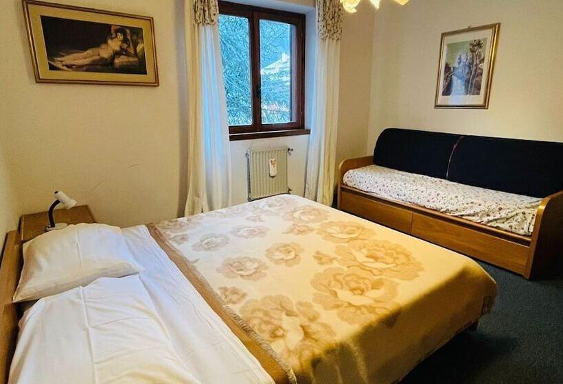 تختخواب و صبحانه San Luigi   Rooms & Apartments