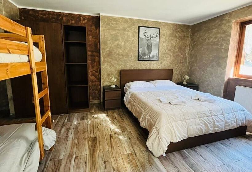 تختخواب و صبحانه San Luigi   Rooms & Apartments