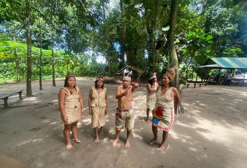 هتل Alto Amazonas