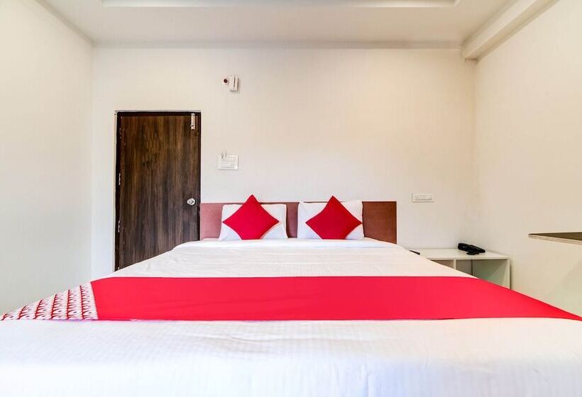 هتل Capital O 47601 Airport Palace