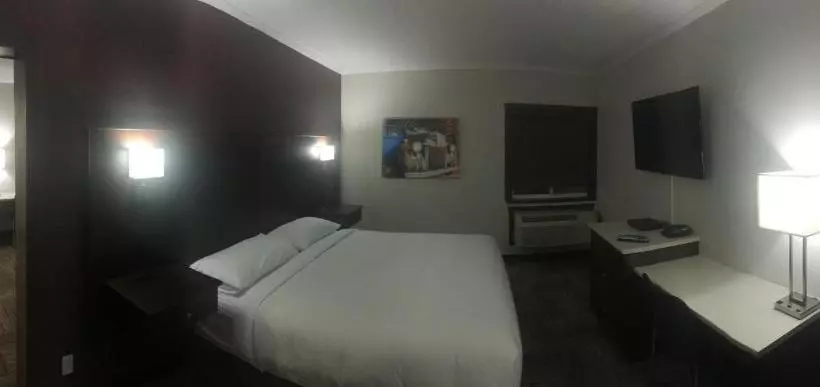 Hotelli Homestead Inn & Suites