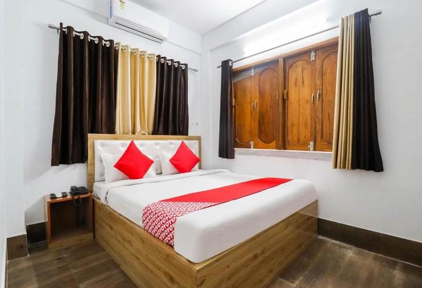 هتل Oyo 65741 Adarsh