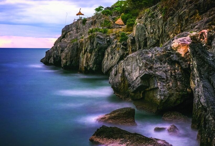 酒店 Paree Hut Resort Koh Sichang