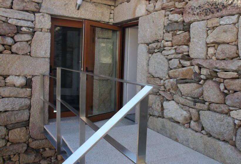 فندق ريفى Mallus