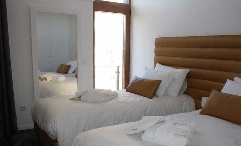 فندق ريفى Mallus