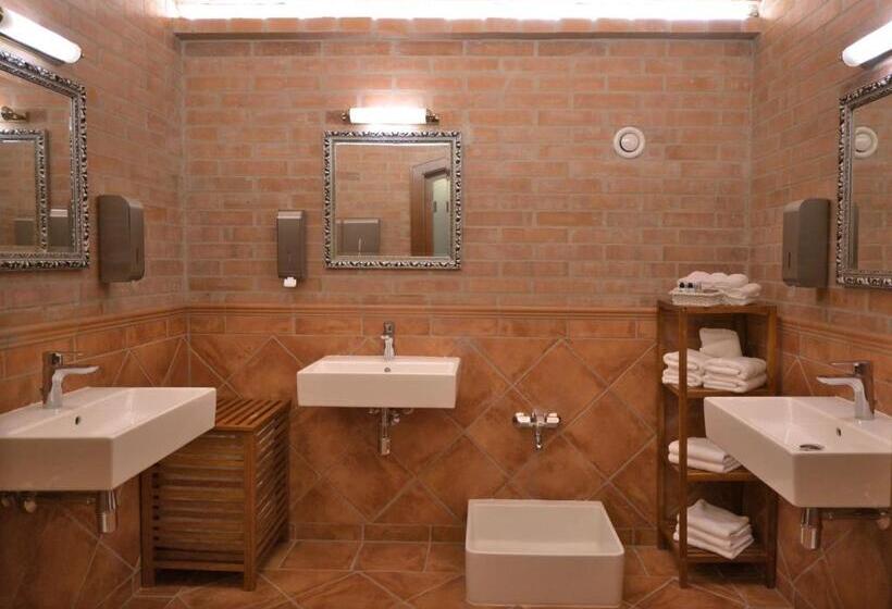 فندق Schloss Thalheim