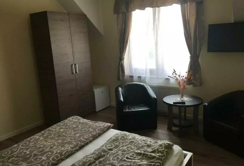 Aamiaismajoitus (B&B) Farkas Panzió