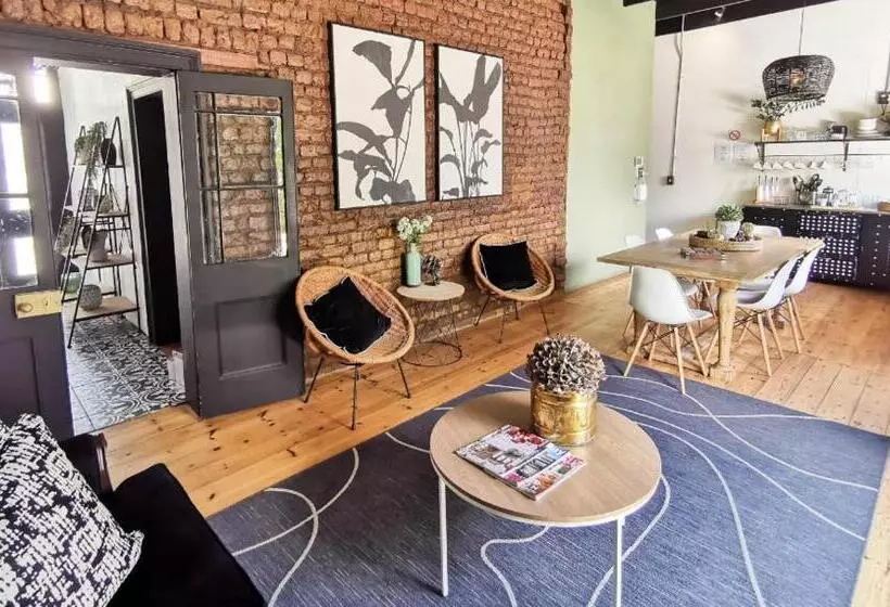 Majatalo House Of Pinardt