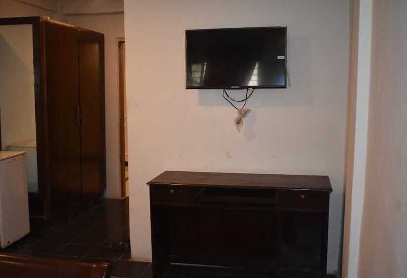 پانسیون Burjal Hateem