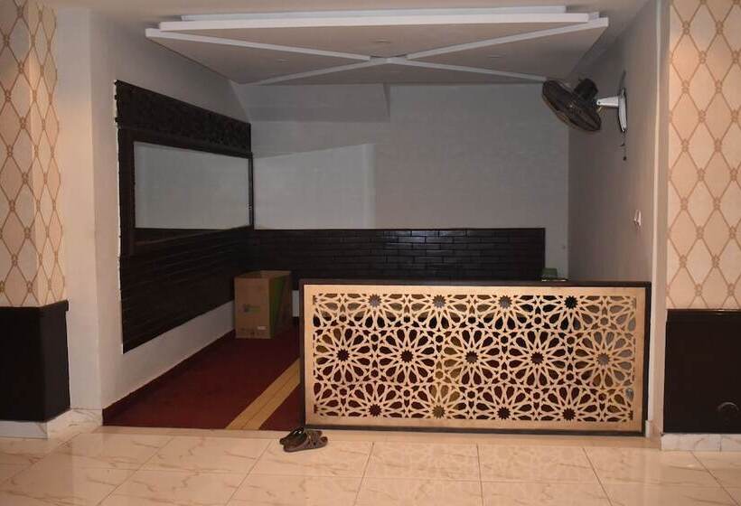 پانسیون Burjal Hateem