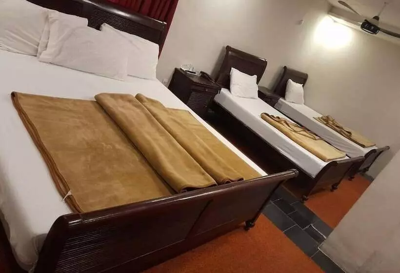 پانسیون Burjal Hateem