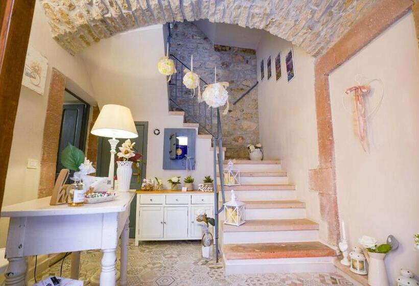 پانسیون Domo 'e Sa Rosa