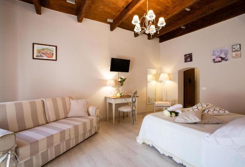 پانسیون Domo 'e Sa Rosa