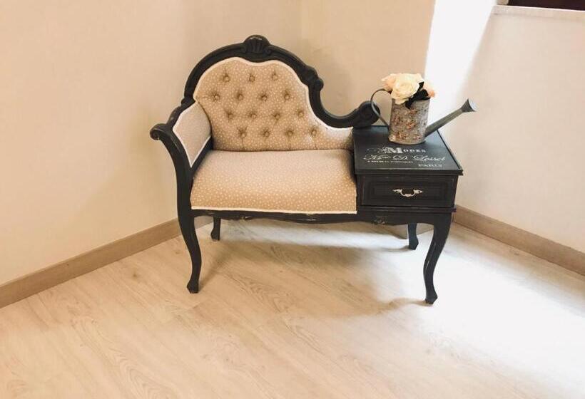 پانسیون Domo 'e Sa Rosa