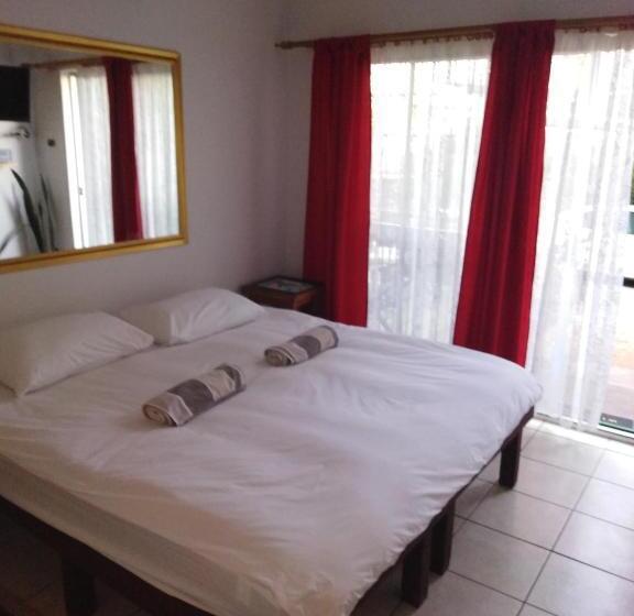 Xenia Bed & Breakfast