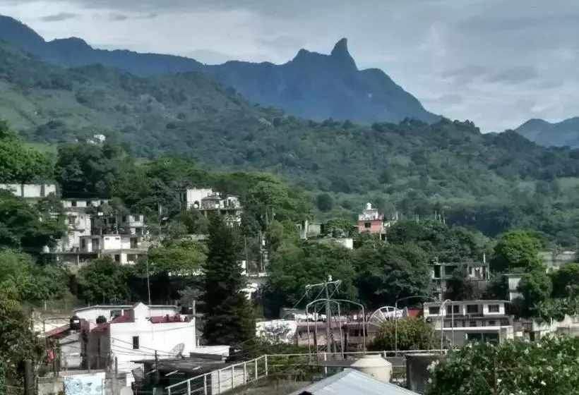 Retkeilymaja Casa Jhada Xilitla